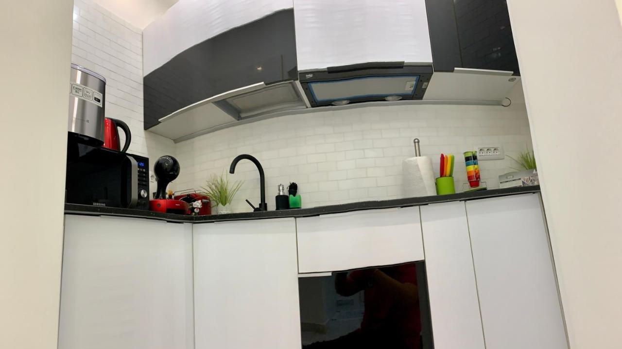 Victoria Luxury Apartment 11 Букурещ Екстериор снимка